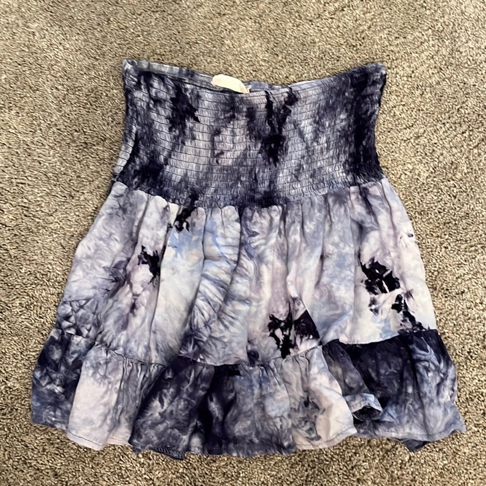 Altard state skirt | size small